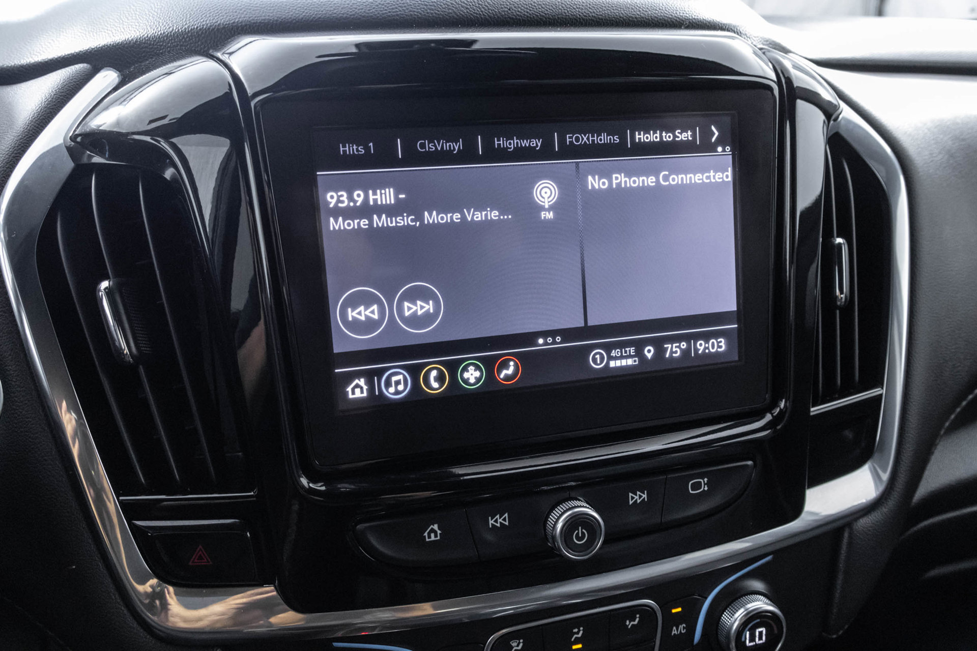 Certified 2023 Chevrolet Traverse LT AWD/4WD image 29