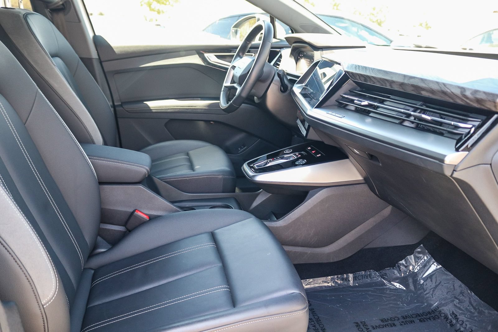 Certified 2023 Audi Q4 e-tron Premium w/ Convenience Package AWD/4WD image 18
