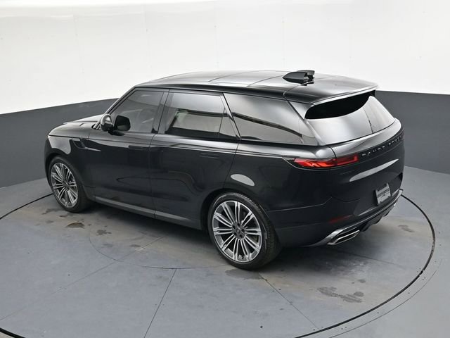 Used 2024 Land Rover Range Rover Sport SE image 24