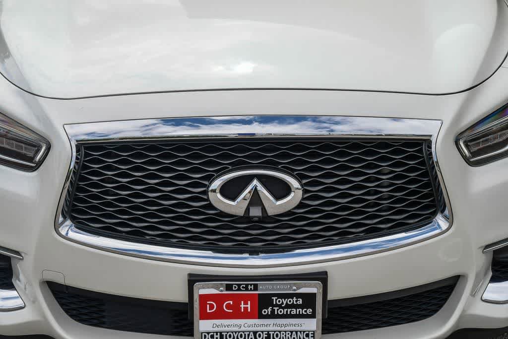 Used 2020 INFINITI QX60 Luxe w/ Essential Package FWD image 5