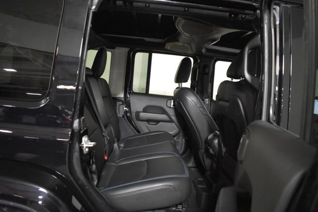 Used 2024 Jeep Wrangler High Altitude AWD/4WD image 33