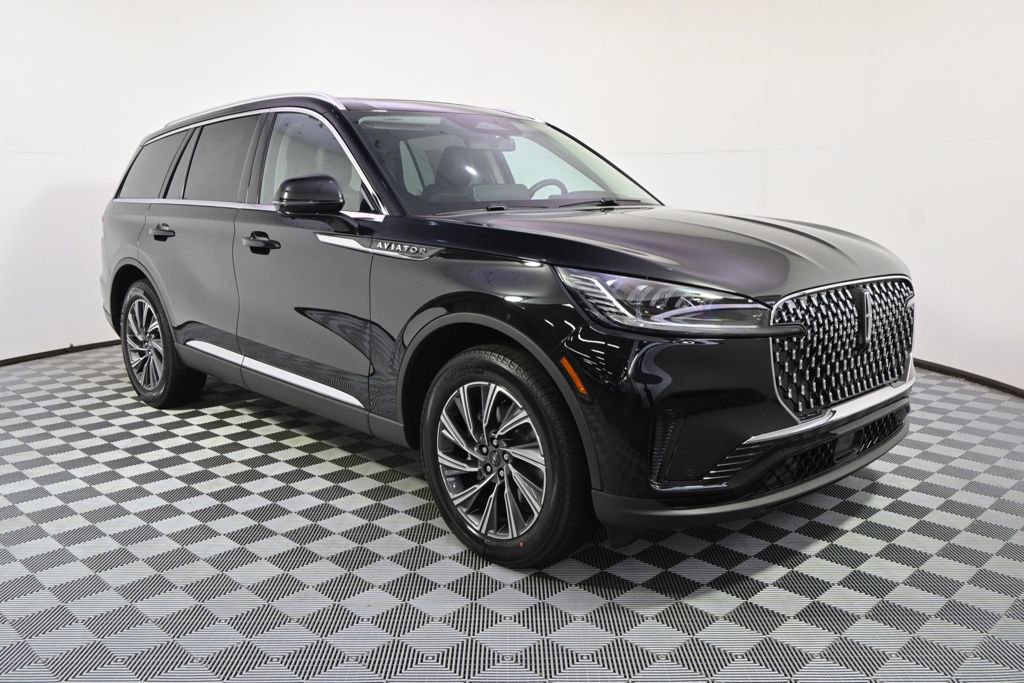New 2026 Lincoln Aviator AWD image 8