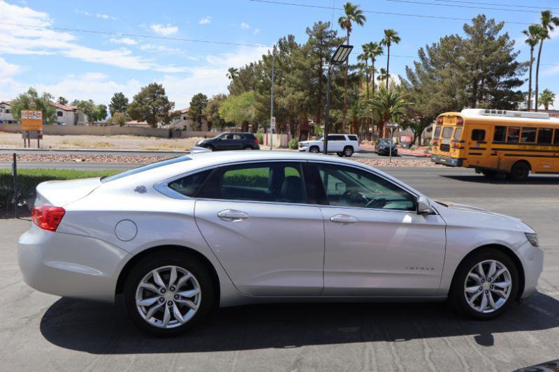 Used 2017 Chevrolet Impala LT w/ Convenience Package FWD image 8