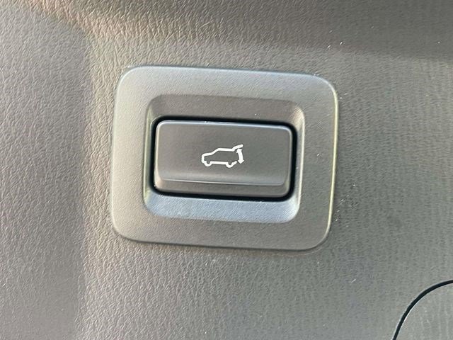 Used 2023 MAZDA CX-9 Touring AWD/4WD image 19