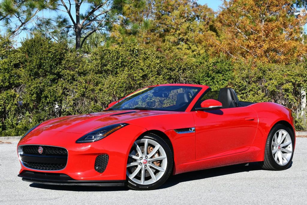 Used 2019 Jaguar F-TYPE Convertible image 18