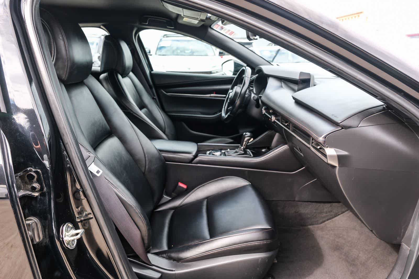 Used 2024 MAZDA MAZDA3 s FWD image 18