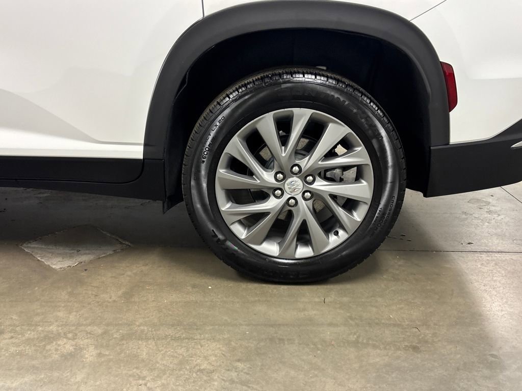 Certified 2025 Buick Enclave Preferred image 14