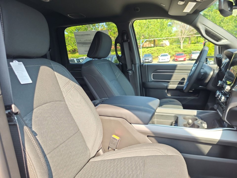New 2025 RAM 2500 Big Horn image 28