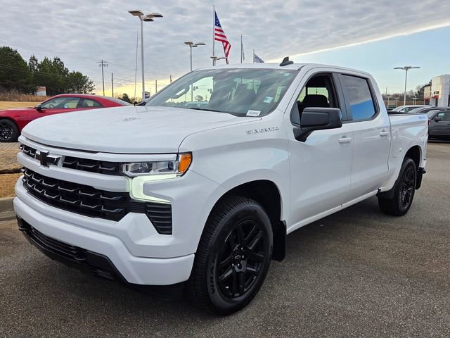 Used 2023 Chevrolet Silverado 1500 RST w/ Convenience Package II image 3