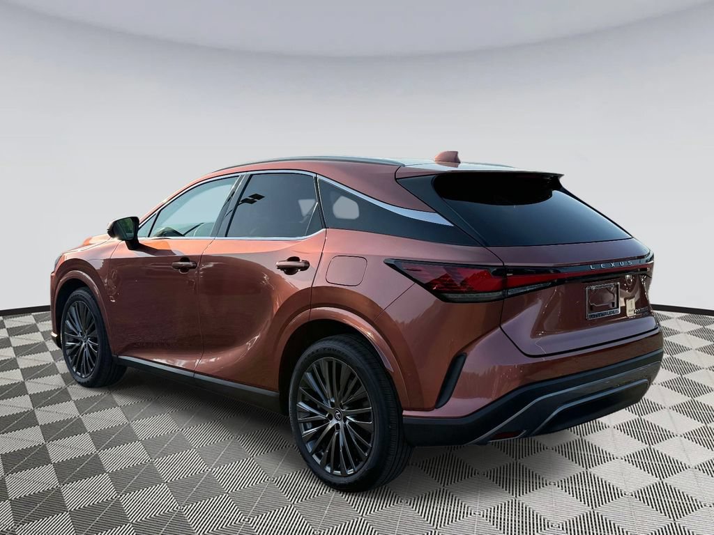 Used 2023 Lexus RX 350 AWD w/ Accessory Package image 4