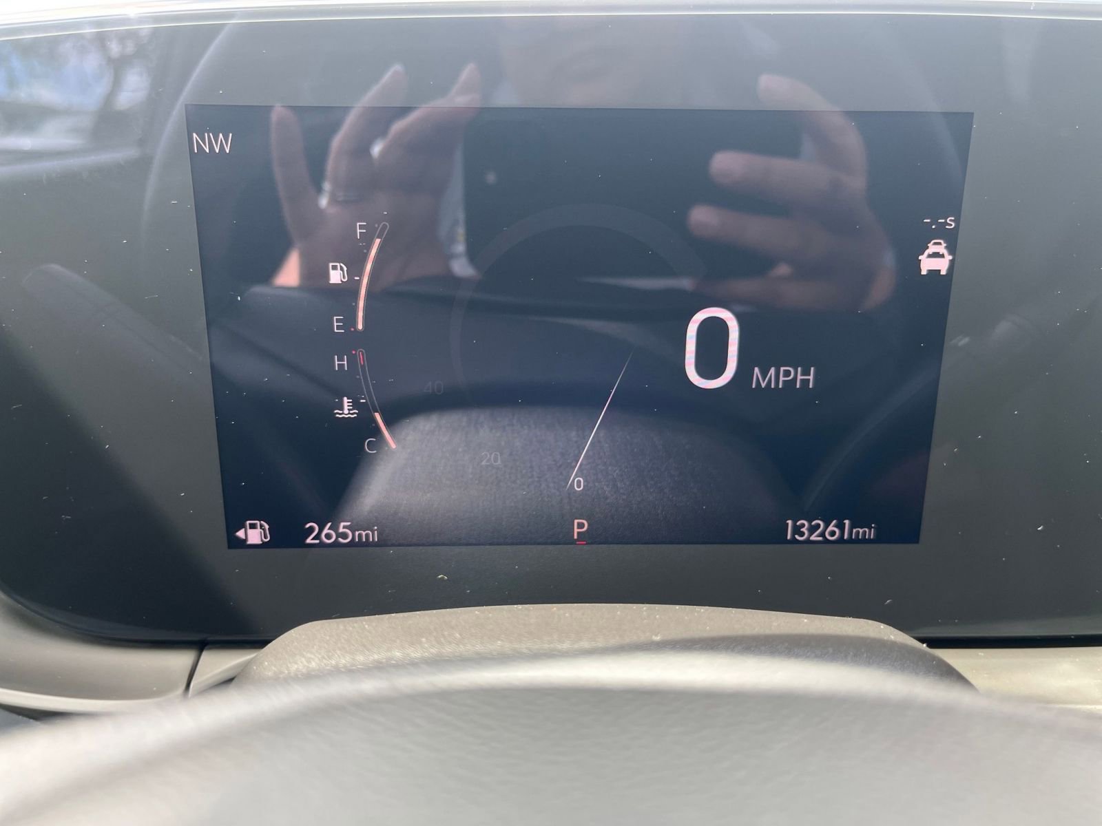 Used 2025 Buick Envista Sport Touring image 39