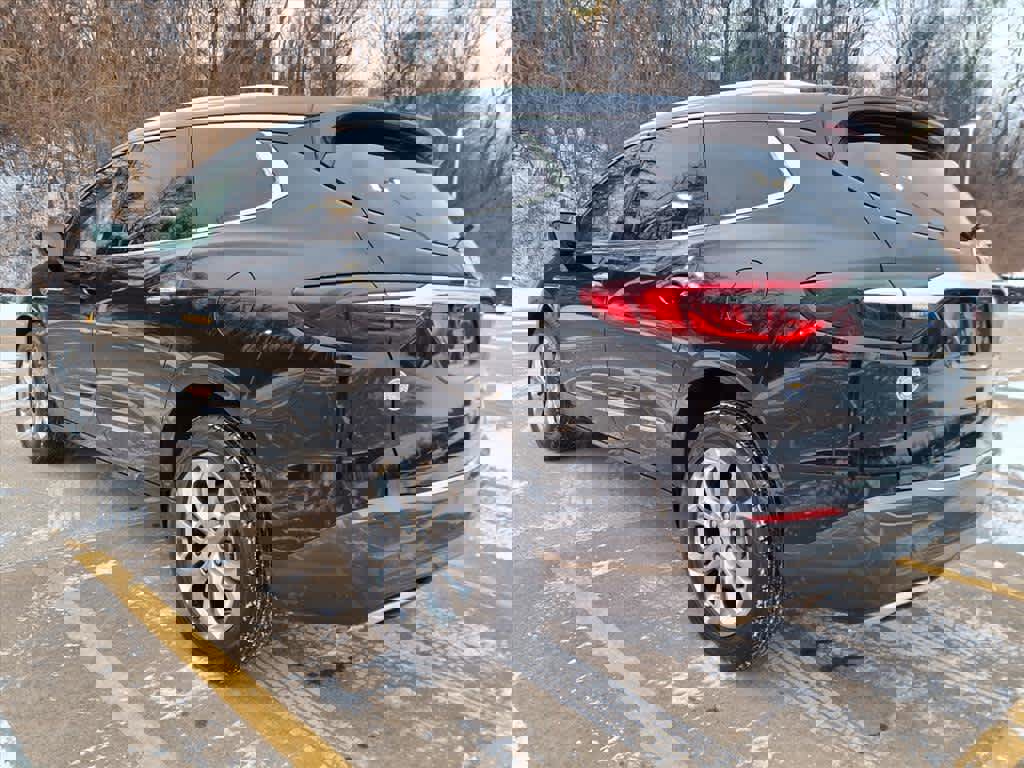 Used 2019 Buick Enclave Avenir w/ Avenir Technology Package image 5