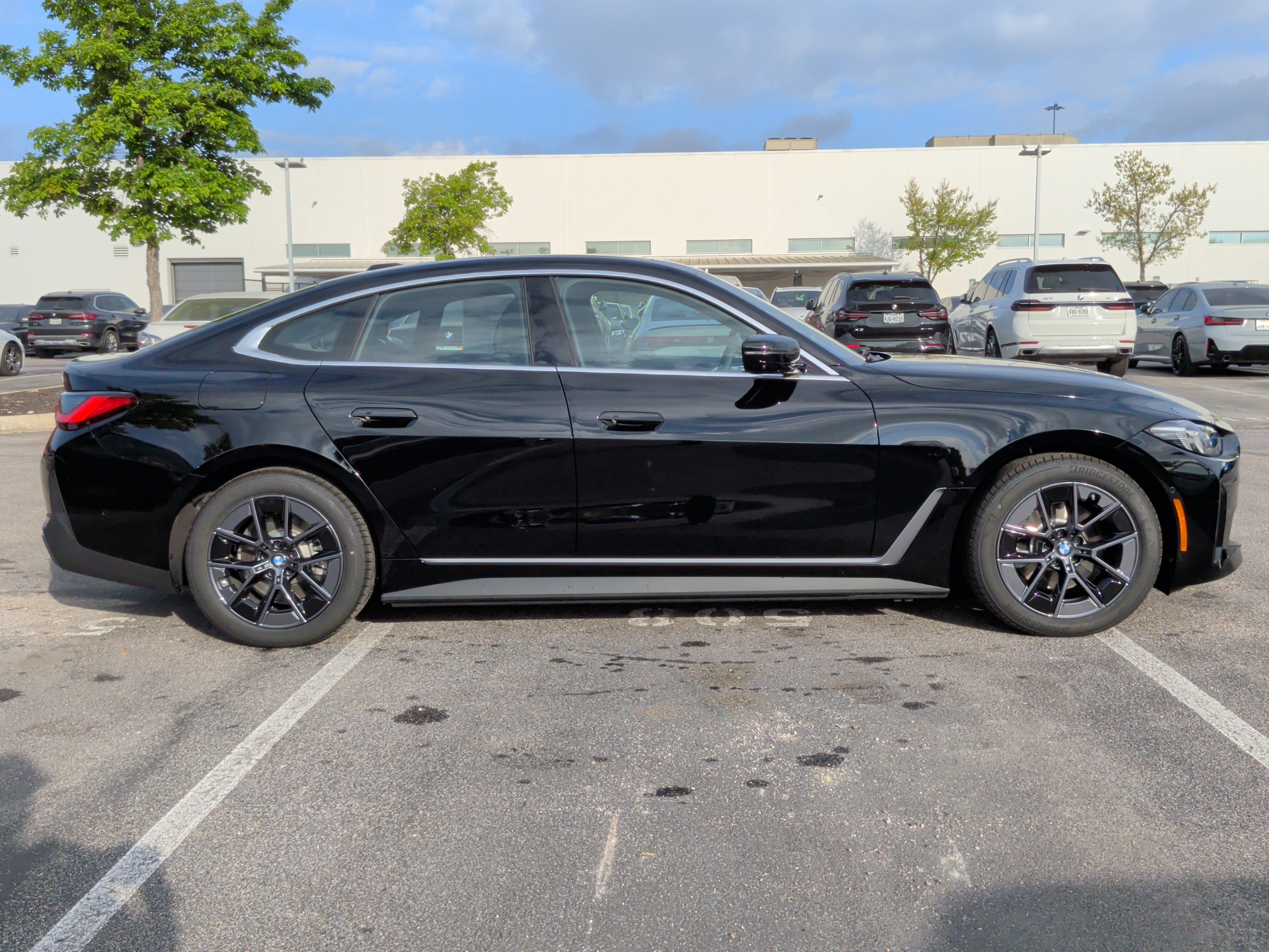 New 2026 BMW i4 eDrive40 w/ Premium Package image 39