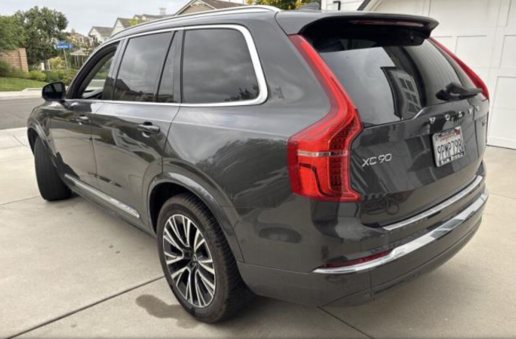 Used 2025 Volvo XC90 T8 Plus AWD/4WD image 9