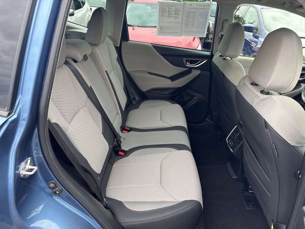 Certified 2023 Subaru Forester Premium AWD/4WD image 11