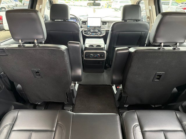 Used 2022 Ford Expedition XLT AWD/4WD image 37