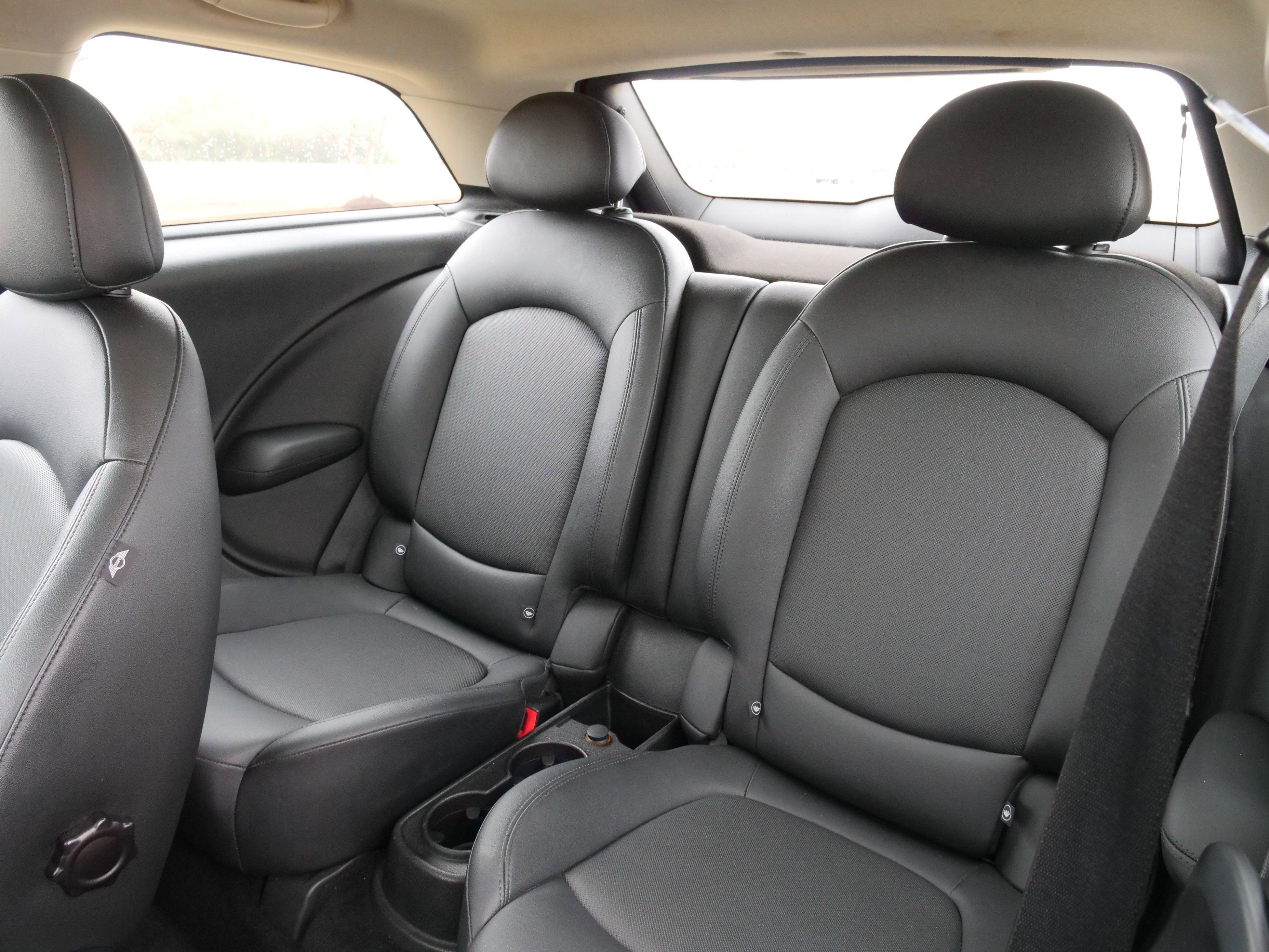 Used 2014 MINI Cooper Paceman S image 13