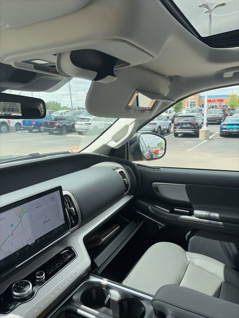 New 2026 Ford Expedition Active AWD/4WD image 37