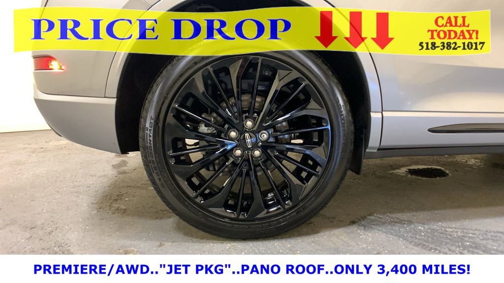 Used 2024 Lincoln Corsair AWD w/ Equipment Group 101A image 16