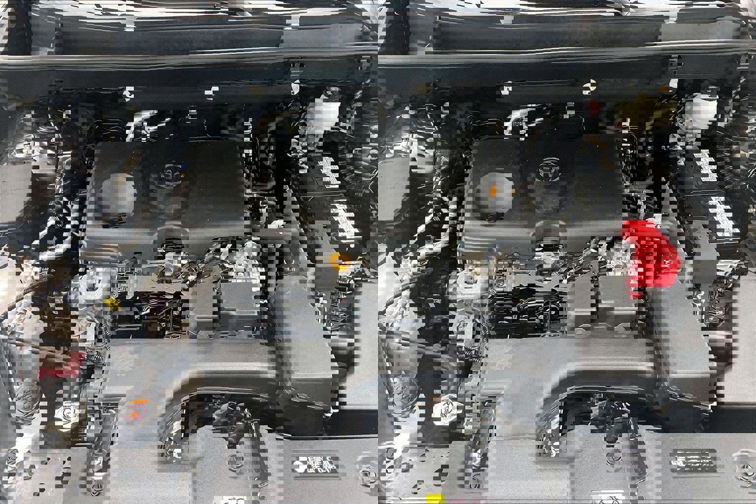 Used 2022 Toyota RAV4 XLE w/ Convenience Package image 13