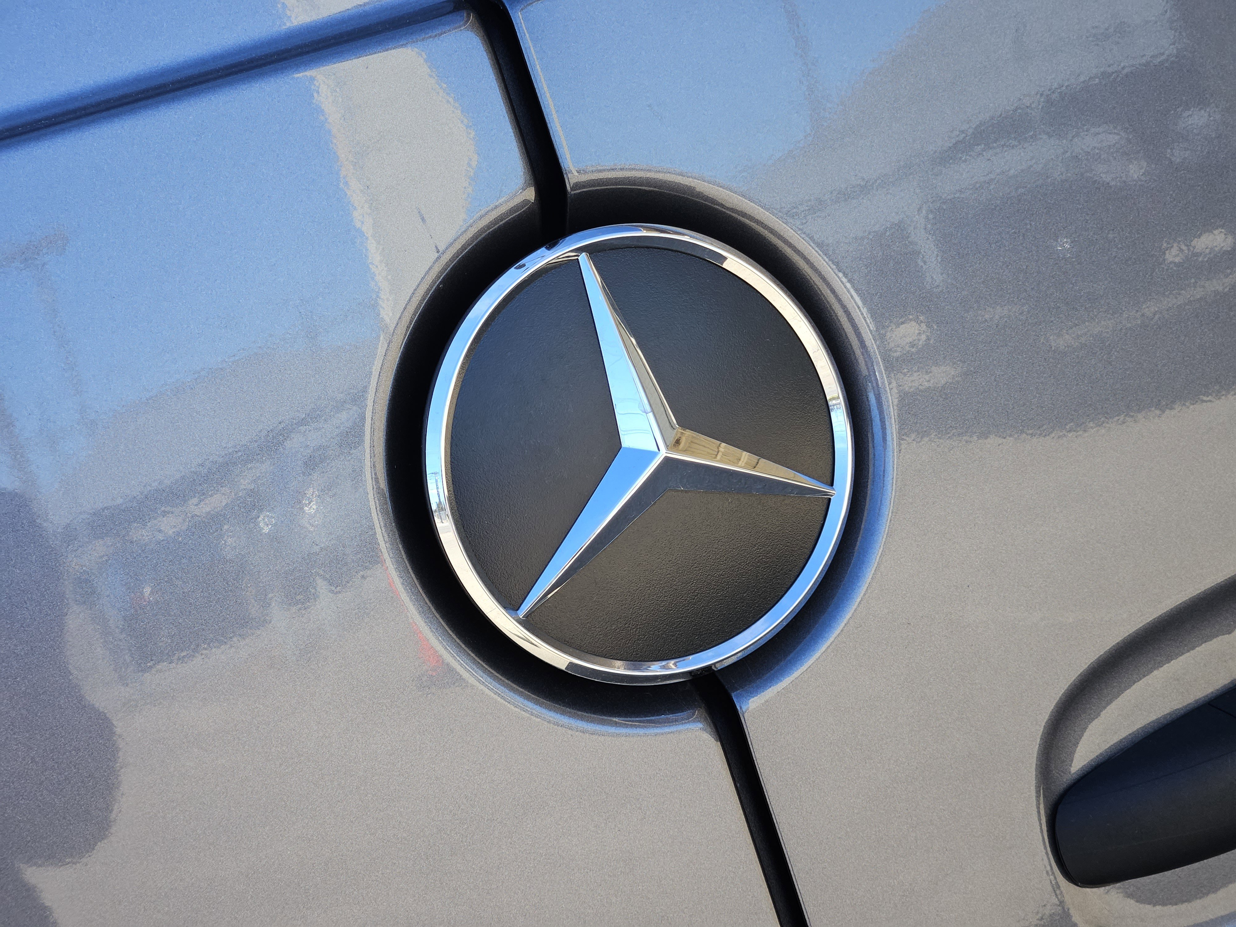 Used 2024 Mercedes-Benz Sprinter 3500 image 15