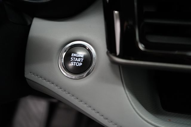 Used 2023 Toyota Highlander XLE image 21