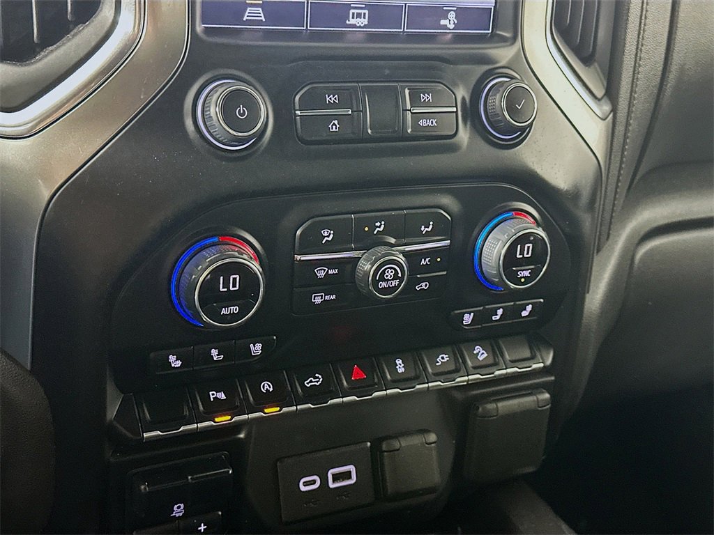 Used 2022 Chevrolet Silverado 1500 LTZ image 18