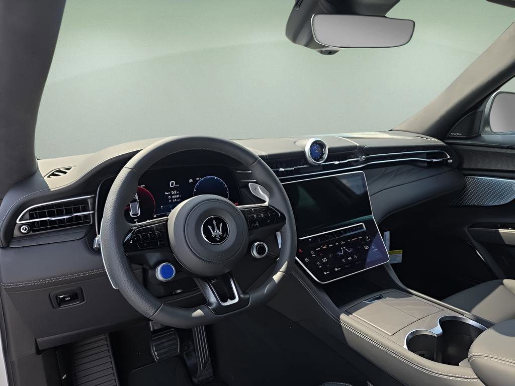 New 2025 Maserati Grecale GT image 34