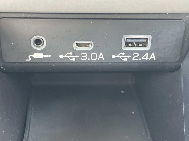 Used 2025 Subaru Outback Premium w/ Popular Package #1A image 24