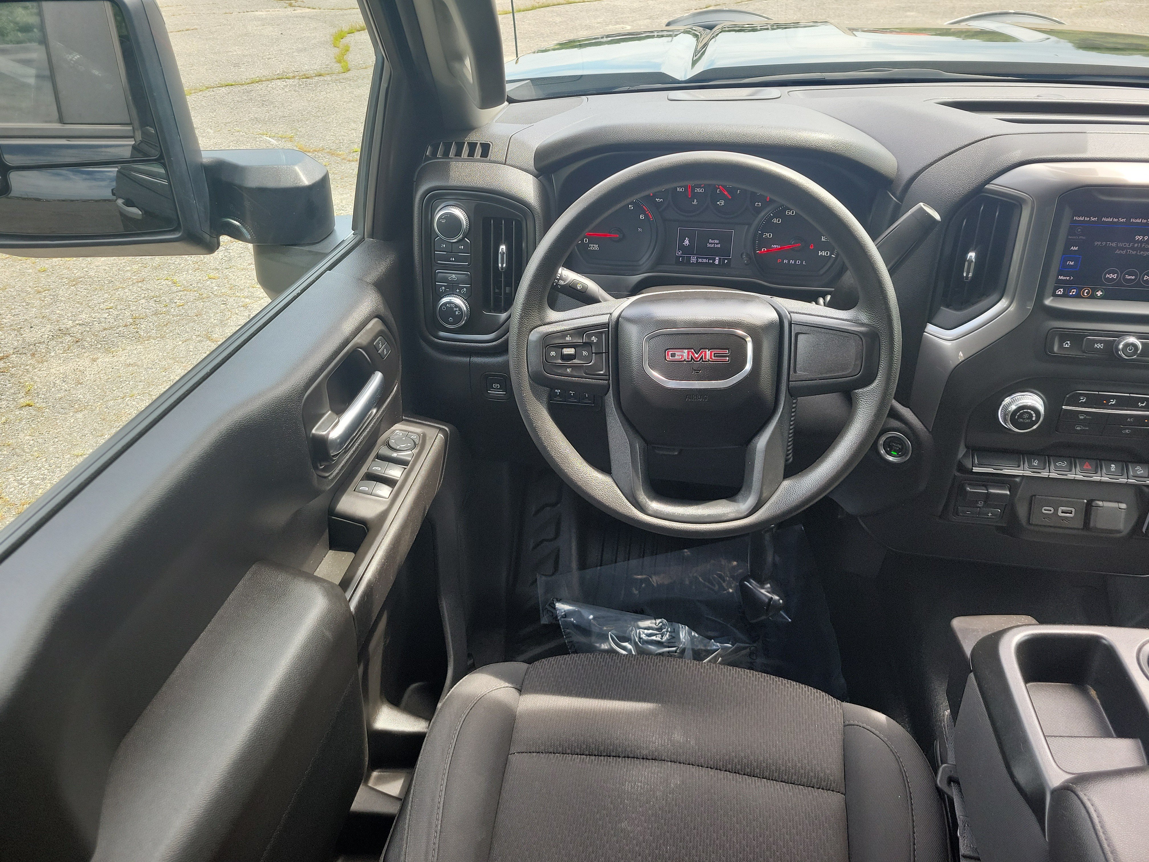 Used 2025 GMC Sierra 2500 Pro w/ Convenience Package AWD/4WD image 19