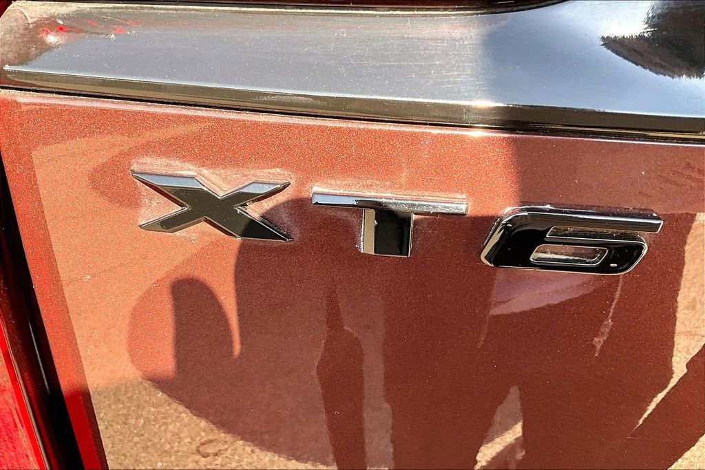 Used 2022 Cadillac XT6 Premium Luxury w/ Technology Package image 24