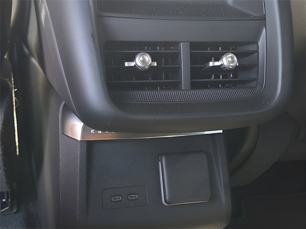 New 2025 Cadillac Lyriq Sport image 17