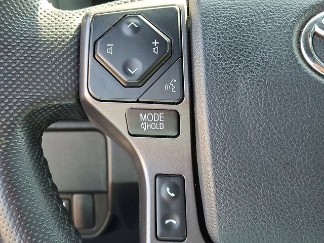 Used 2020 Toyota Tacoma TRD Off-Road w/ TRD Premium Off Road Package AWD/4WD image 20