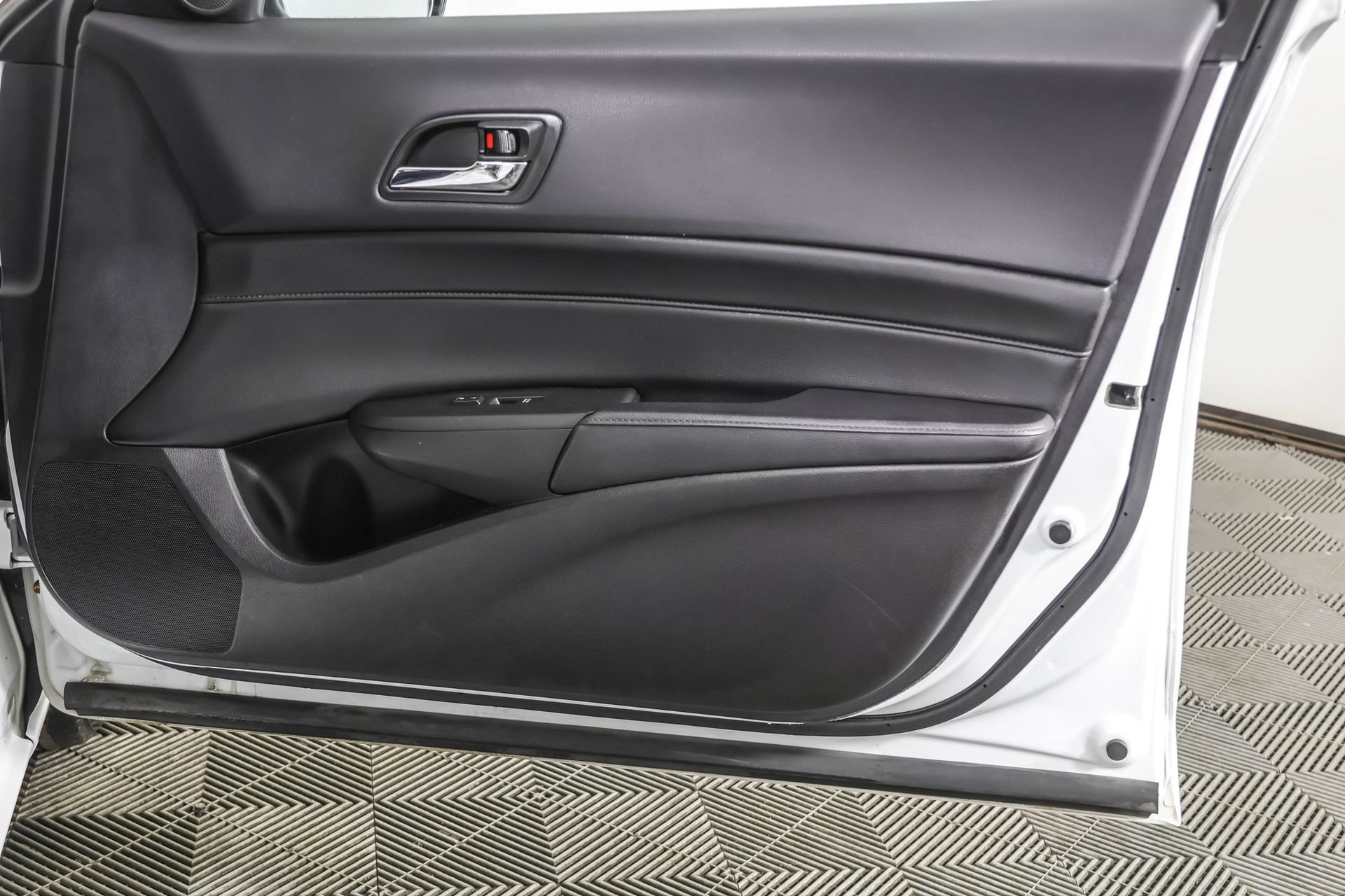 Used 2015 Acura ILX image 47