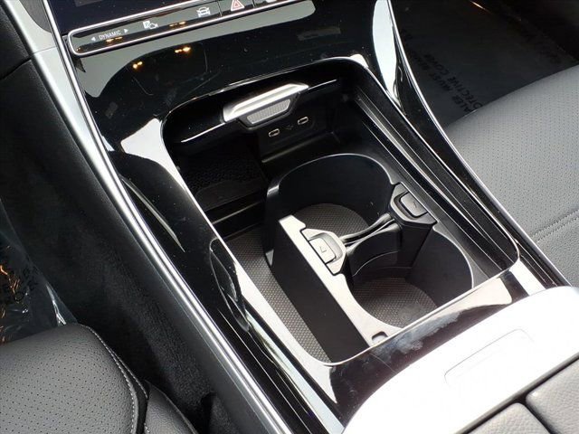 Used 2025 Mercedes-Benz C 300 4MATIC Sedan image 7