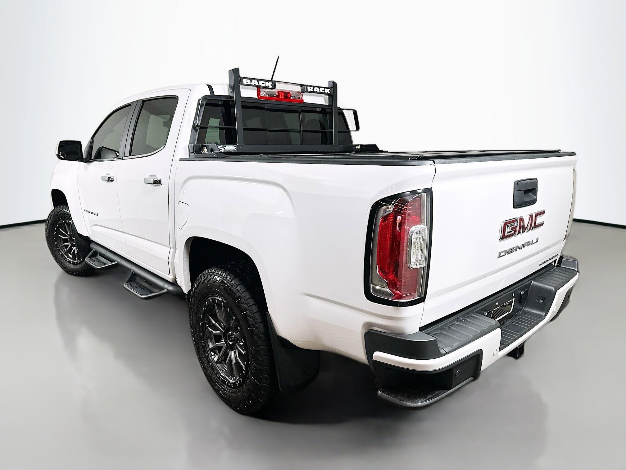 Used 2022 GMC Canyon Denali AWD/4WD image 5