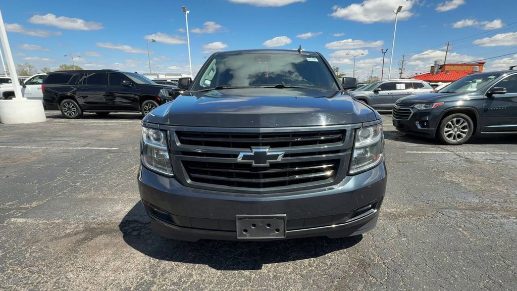 Used 2020 Chevrolet Suburban Premier AWD/4WD image 3