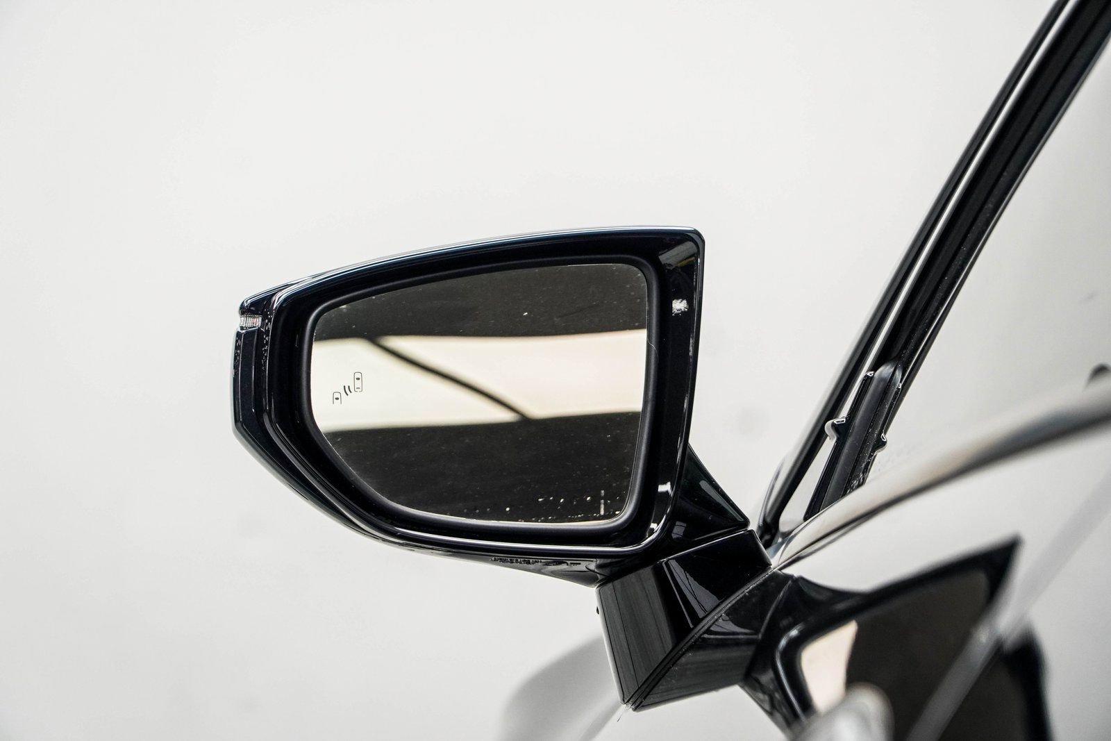 Used 2024 Lexus RC 300 w/ Premium Package image 14