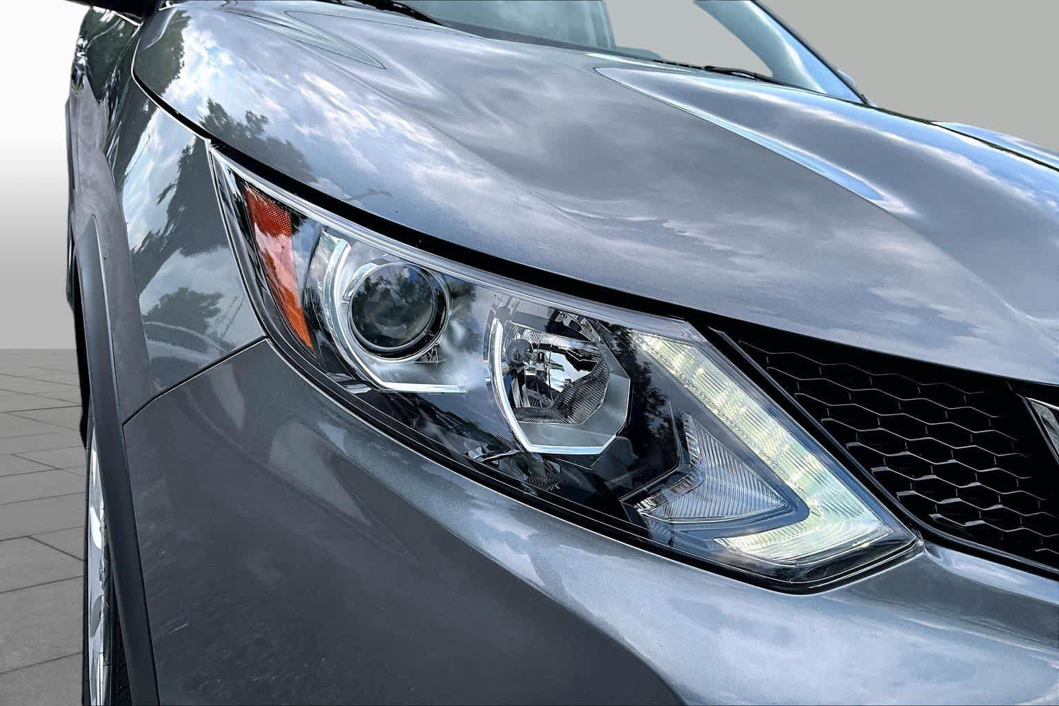Used 2019 Nissan Rogue Sport S AWD/4WD image 27
