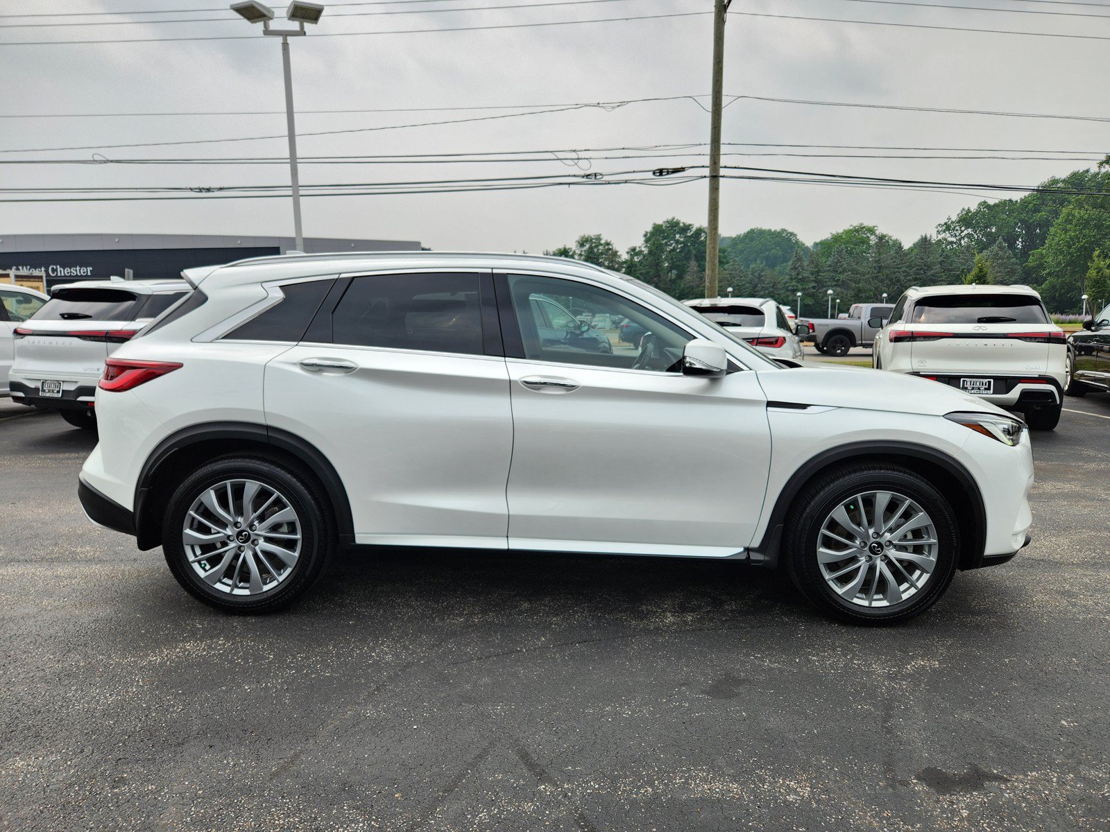 Used 2025 INFINITI QX50 Luxe AWD/4WD image 6