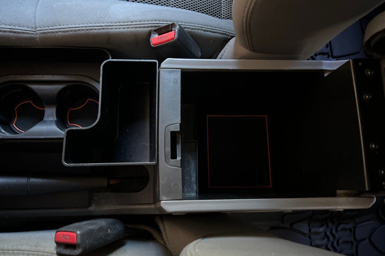 Used 2008 Jeep Wrangler Unlimited Rubicon w/ Dual Top Group image 37