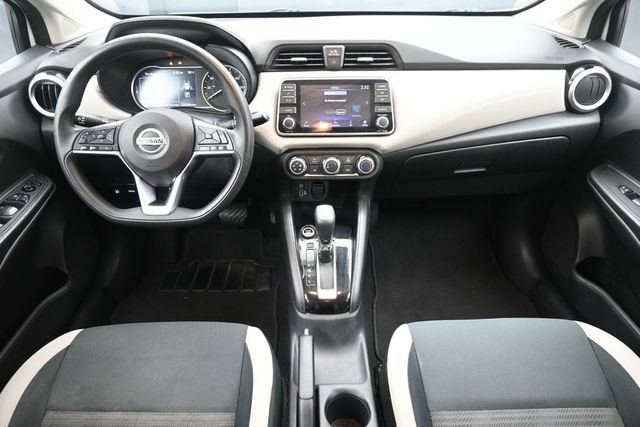 Used 2020 Nissan Versa SV FWD image 20