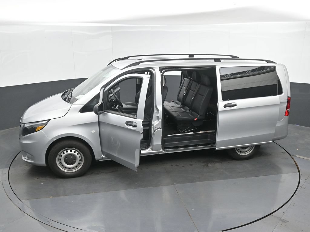 Used 2023 Mercedes-Benz Metris Passenger image 53