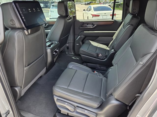 New 2026 GMC Yukon XL Denali w/ Denali Reserve Package AWD/4WD image 6