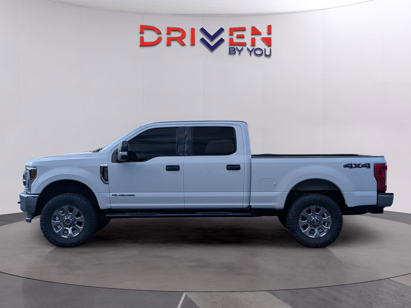 Used 2018 Ford F250 XLT image 2