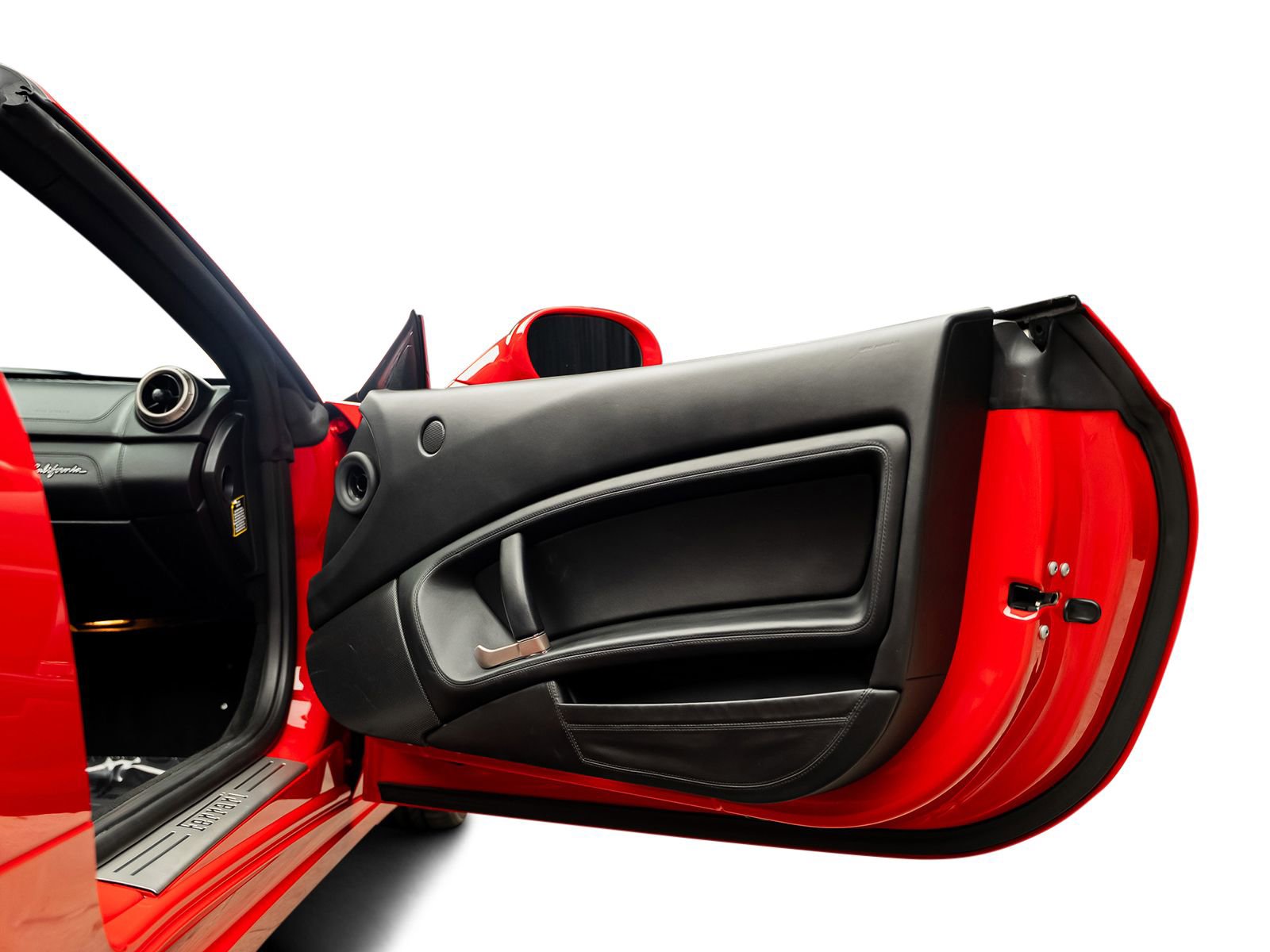 Used 2013 Ferrari California RWD image 55