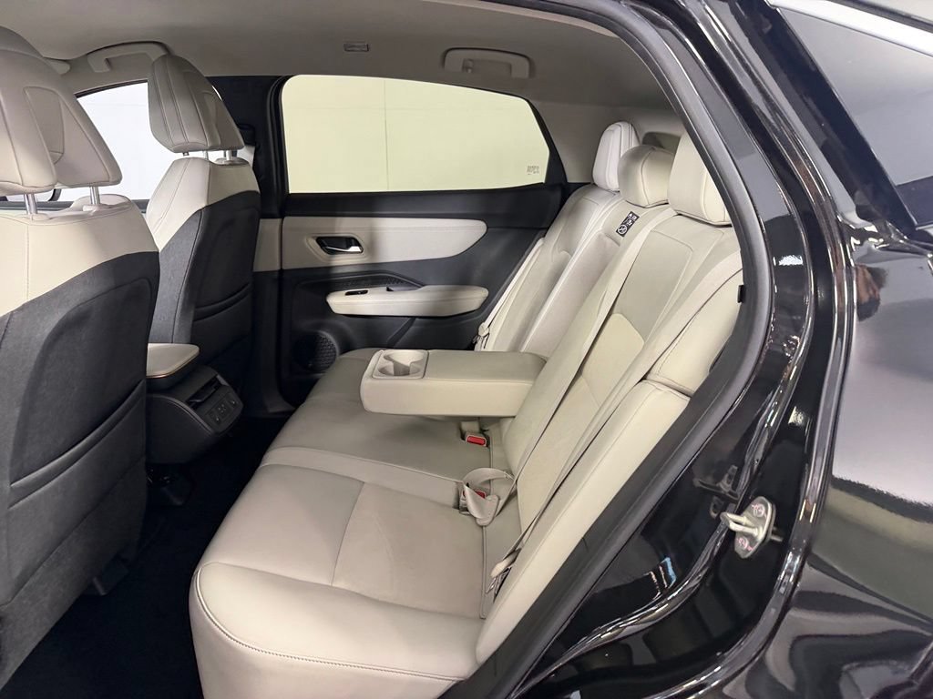 Used 2023 Nissan Ariya FWD image 27