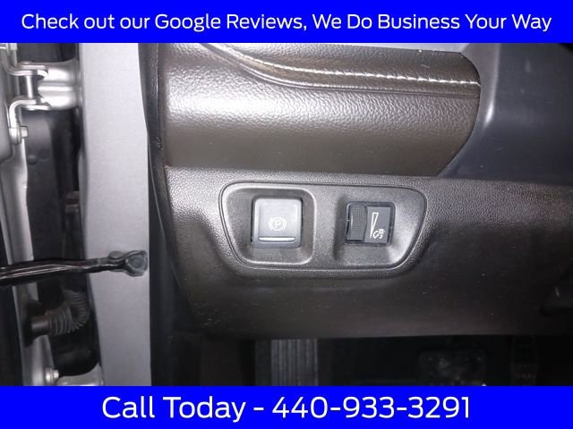 Used 2020 GMC Acadia SLE w/ Driver Convenience Package image 30