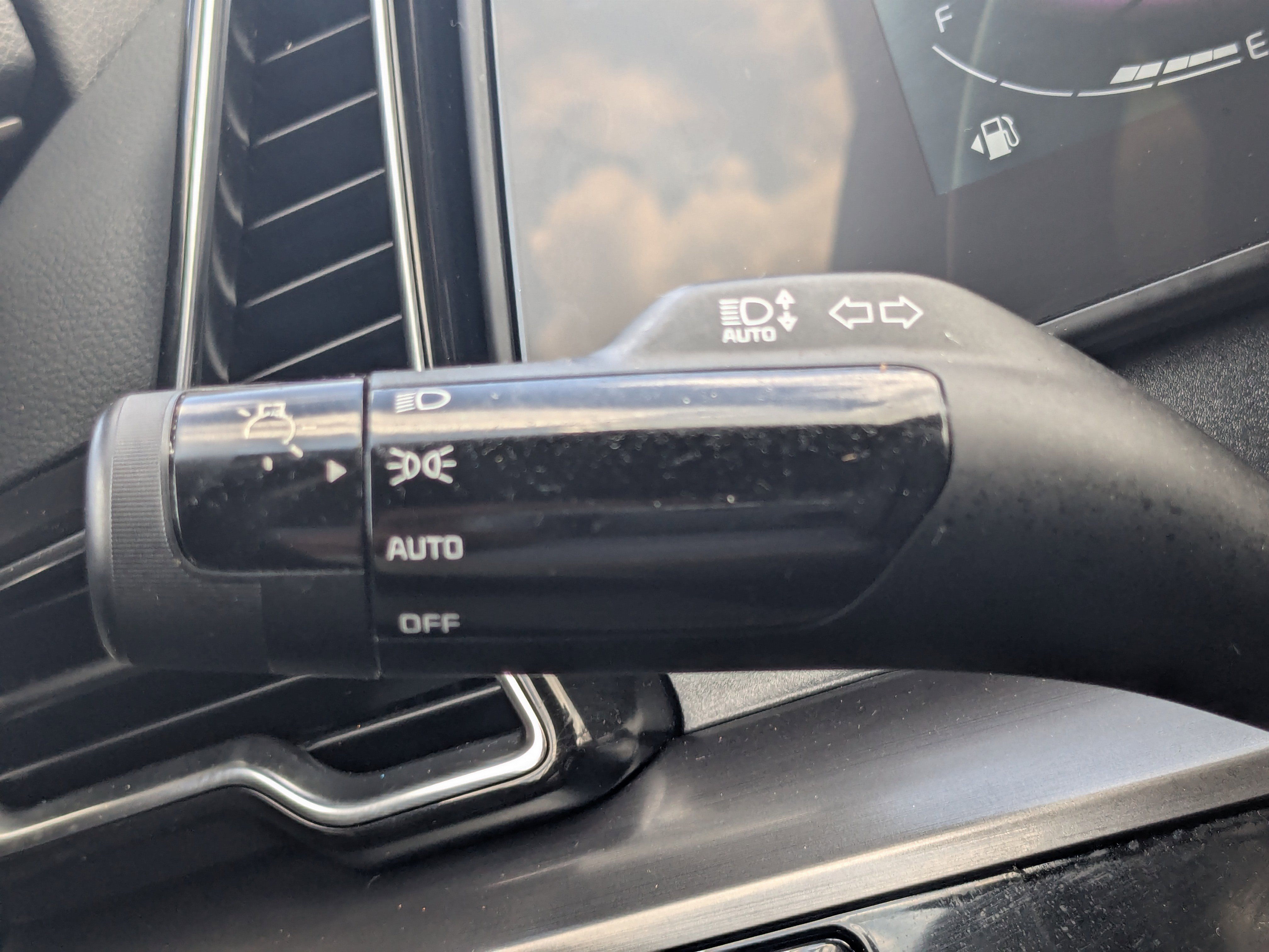 Certified 2024 Kia Sportage EX image 34