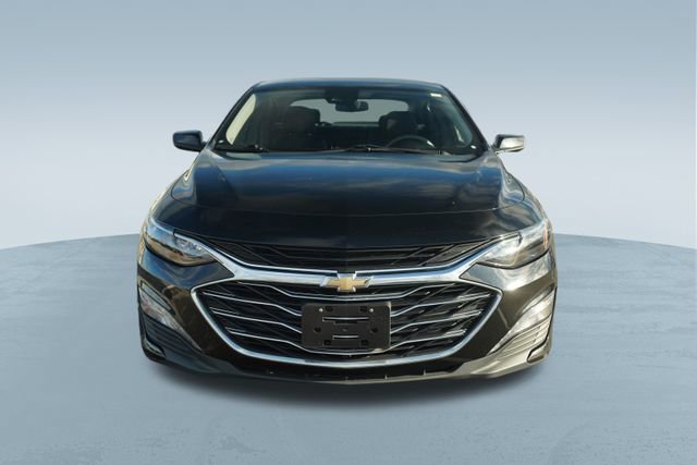 Used 2023 Chevrolet Malibu LT image 2
